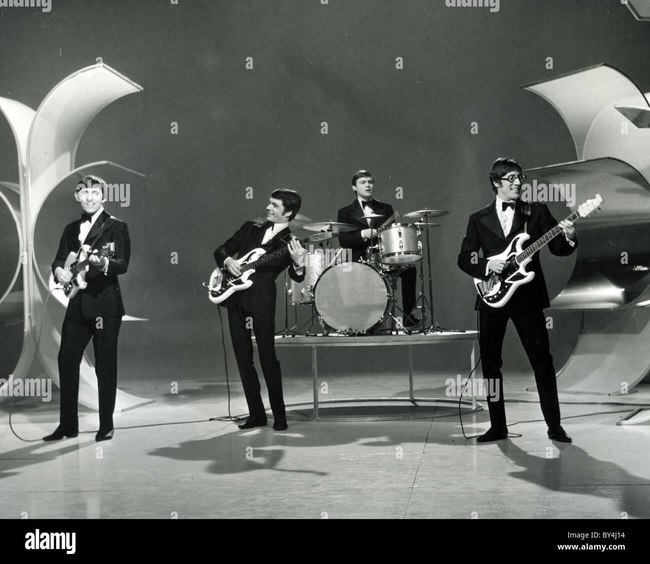 DIE Schatten-UK-pop-Gruppe im Jahr 1968 von l: Bruce Welch, John Rostill, Tony Meehan, Hank Marvin Stockfoto