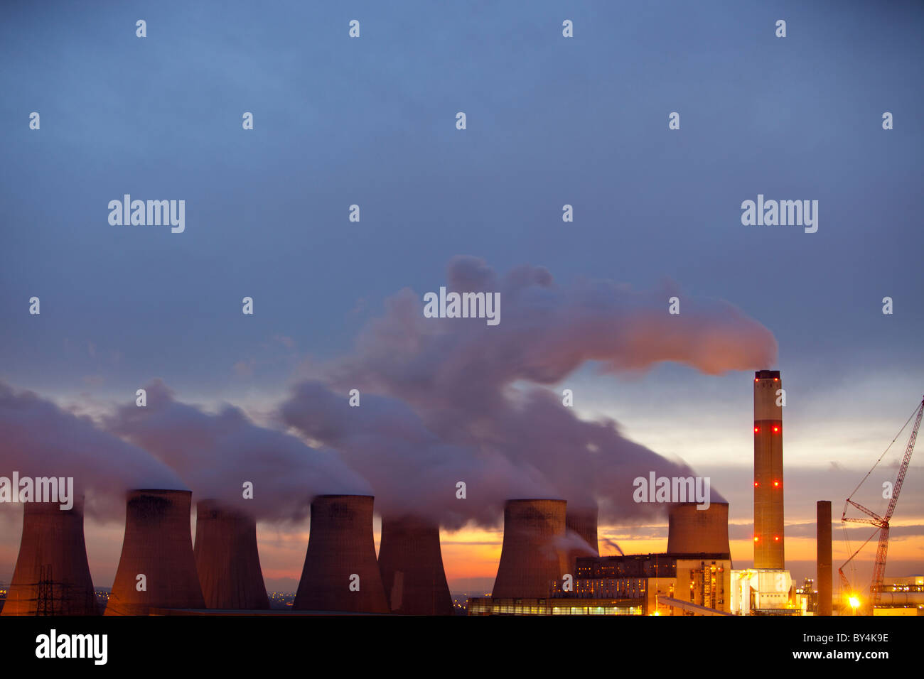 Ratcliffe auf Soar Kohle abgefeuert Kraftwerk in der Nähe von Nottingham, UK, für massive Treibhausgas-Emissionen verantwortlich. Stockfoto