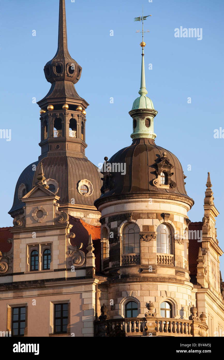 Deutschland, Sachsen, Dresden, Fassade des königlichen Palastes ist im Neorenaissance-Stil dekoriert. Stockfoto
