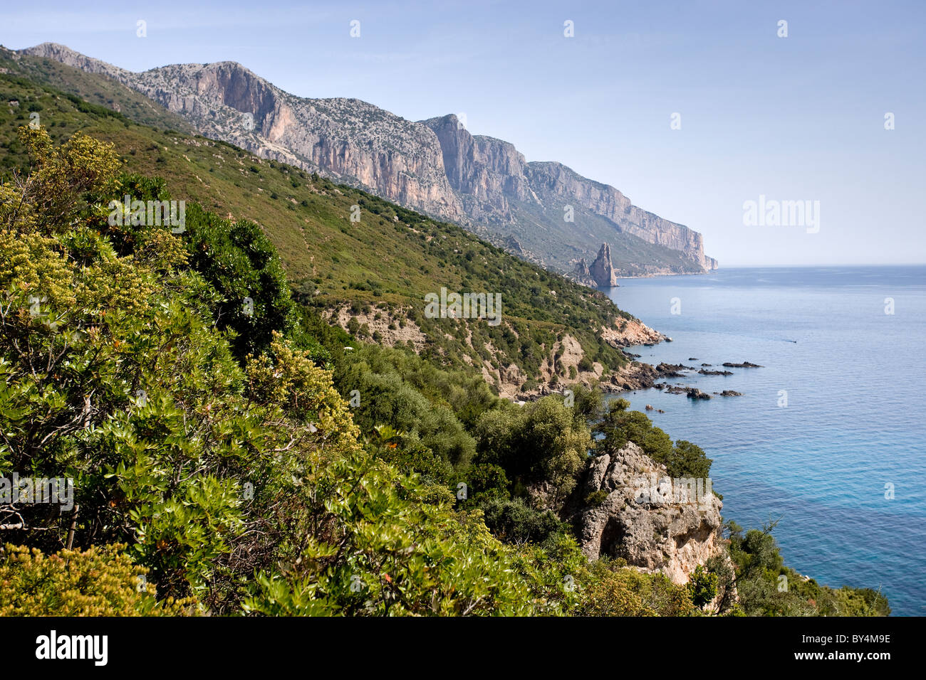 Pedra Longa in der Nähe von Santa Maria Navarrese, Ostküste, Sardinien, Italien Stockfoto