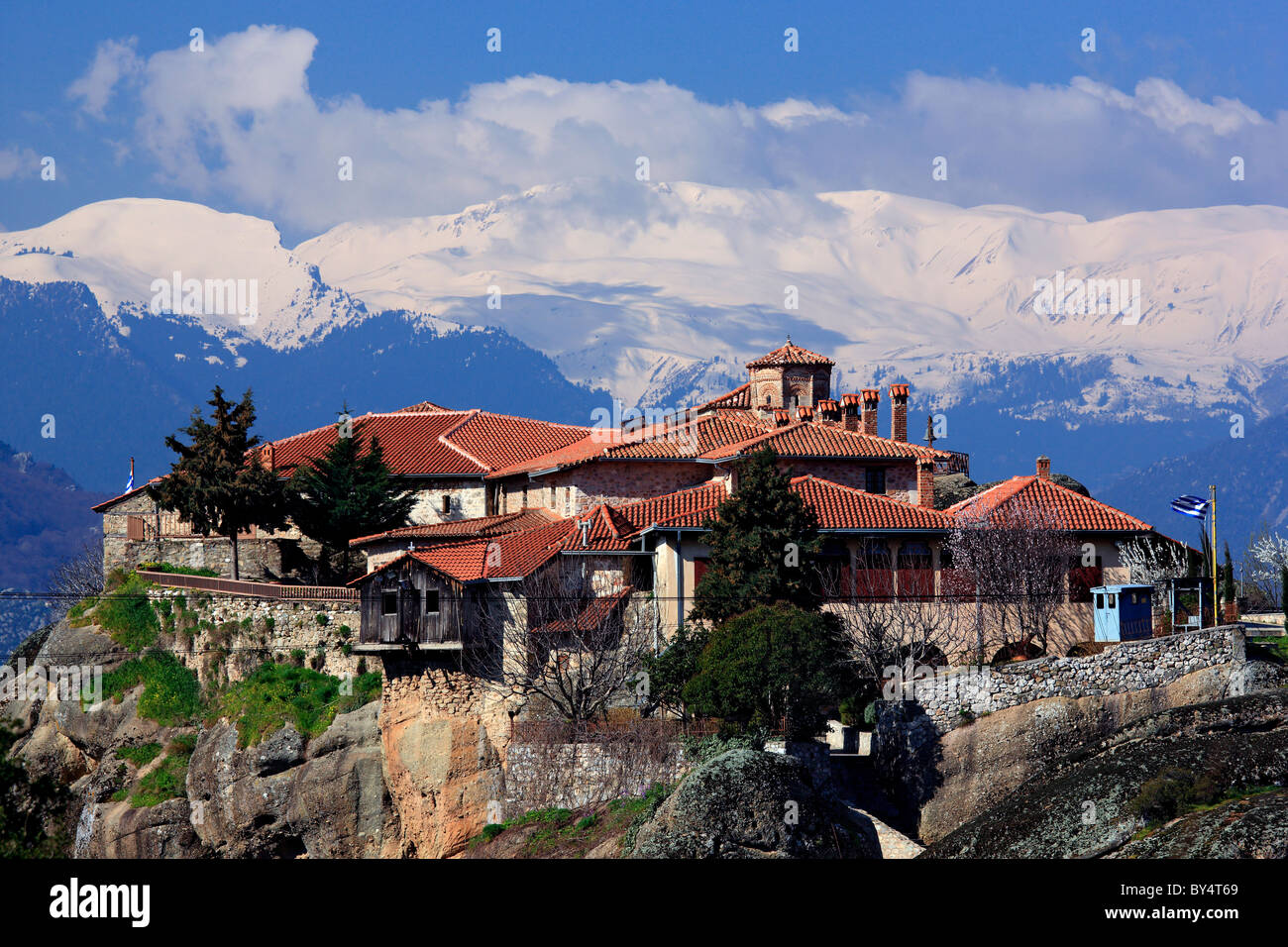 Das Kloster Aghia Triada ("Heilige Dreifaltigkeit"), in der Klosteranlage von Meteora. Trikala, Griechenland Stockfoto