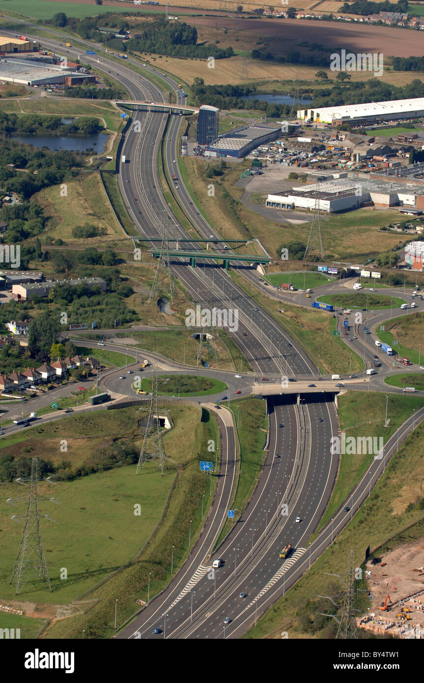 Luftbild der Autobahn M6 Toll bei Churchbridge in der Nähe von Cannock Stockfoto
