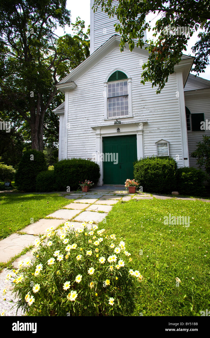 Zu Fuß führt bis vor die Haustür des St John es Episcopal Church Stockfoto