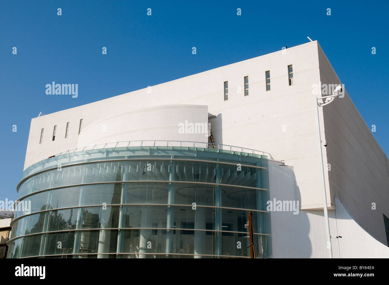 Israel, Tel Aviv, das vor kurzem renovierte Gebäude Nationaltheater Habimah, Israel (Oktober 2010) Stockfoto