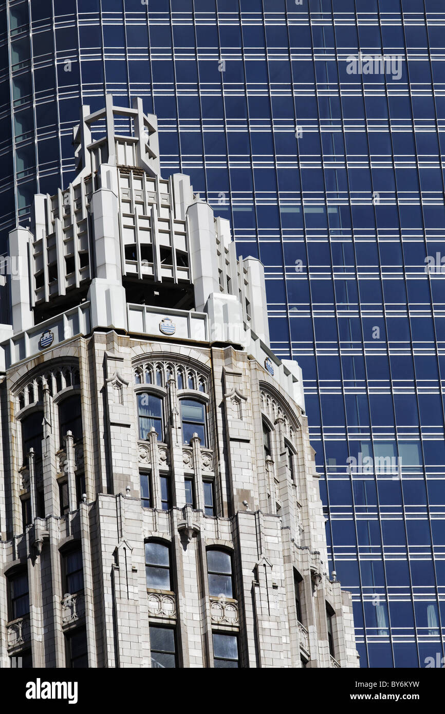 Chicago Tribune Building Und Trump Tower, Chicago, Illinois, USA Stockfoto