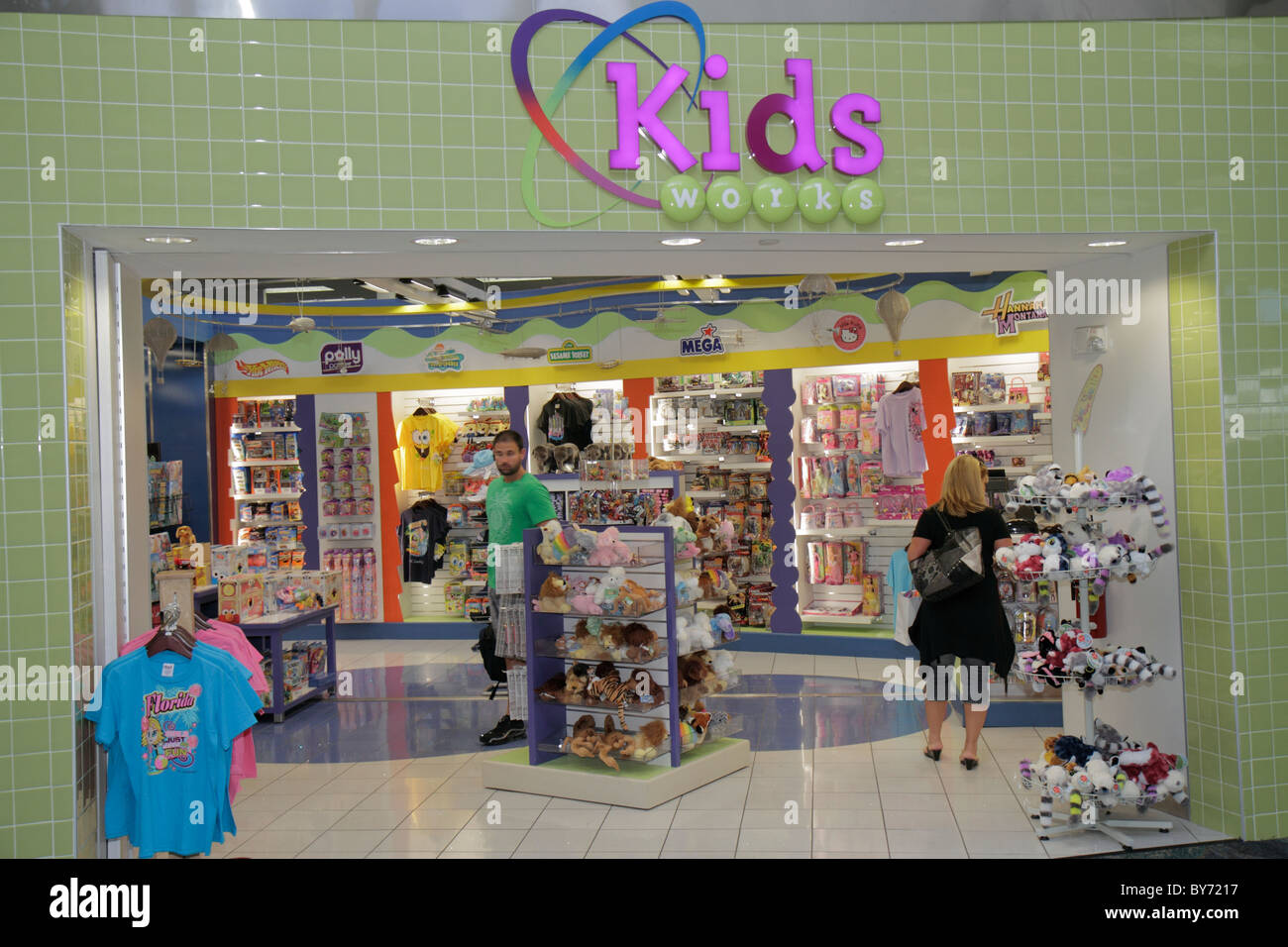 Fort Ft. Lauderdale Florida, FLL, Fort Lauderdale Hollywood International Airport, Shopping Shopper Shopper shoppen shoppen shoppen shoppen shoppen Markt Märkte Marktplatz kaufen Stockfoto