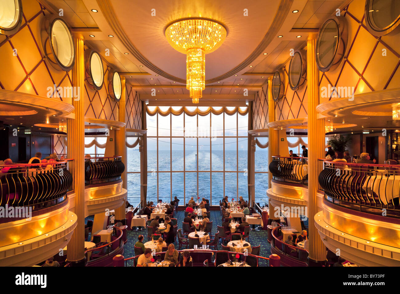 Restaurant, Fähre Schiff Color Fantasy, Route Kiel - Oslo, Süd-Norwegen,  Norwegen Stockfotografie - Alamy