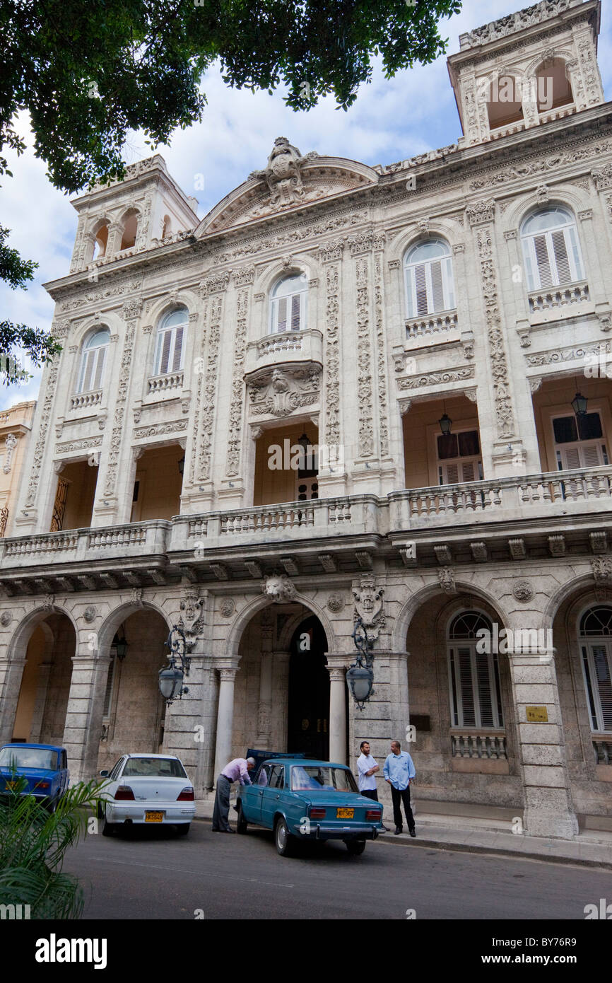 Kuba, Havanna. Casa de Matrimonio oder Palacio de Los Matrimonios, wo Hochzeiten durchgeführt werden. Stockfoto