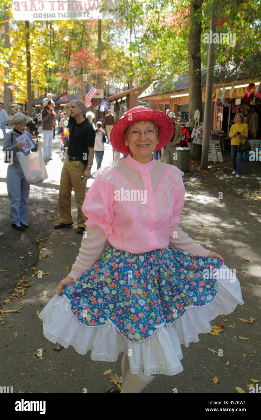 Georgia, GA, South, Hiawassee, Georgia Mountain Fairgrounds, Herbstfestival, südliches appalachisches Erbe, Folklore, ländlicher Lebensstil, Erwachsene Erwachsene Frauen Stockfoto