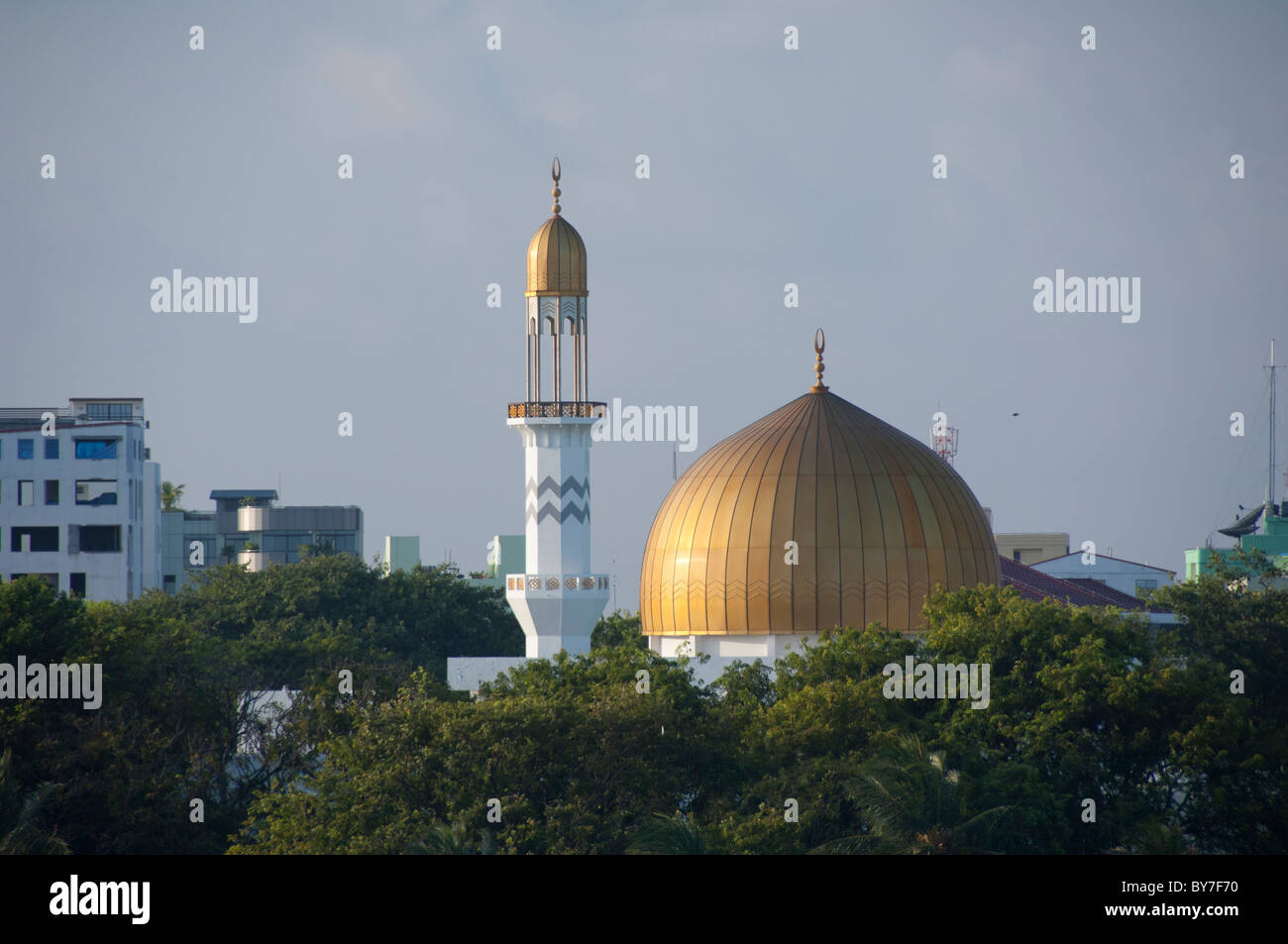 Malediven, Male, Hauptstadt Stadt der Malediven Archipel. Goldhaube & Minarett des islamischen