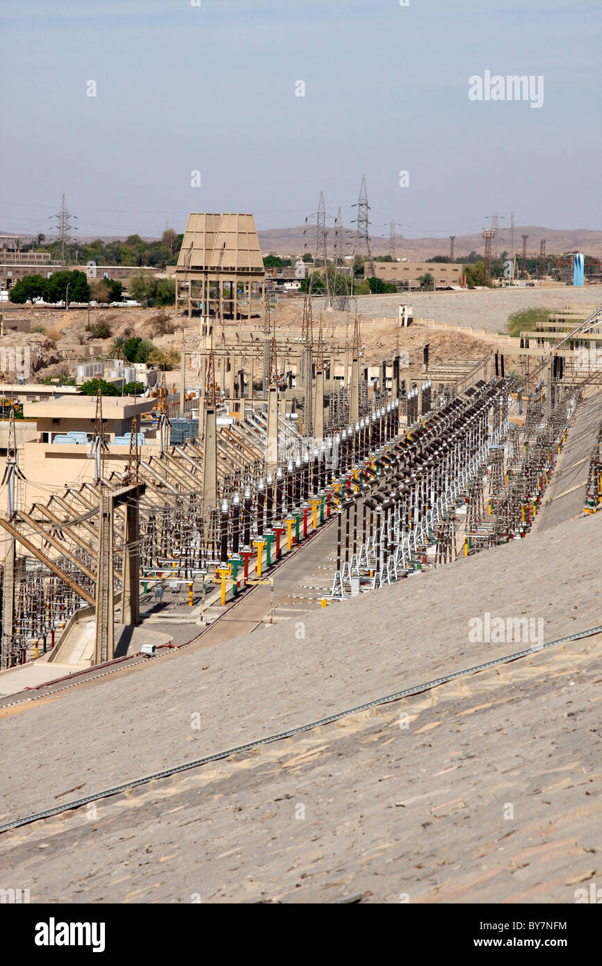 Teil des Stroms Kraftwerk an der Assuan-Staudamm, Aswan, Ägypten. Stockfoto