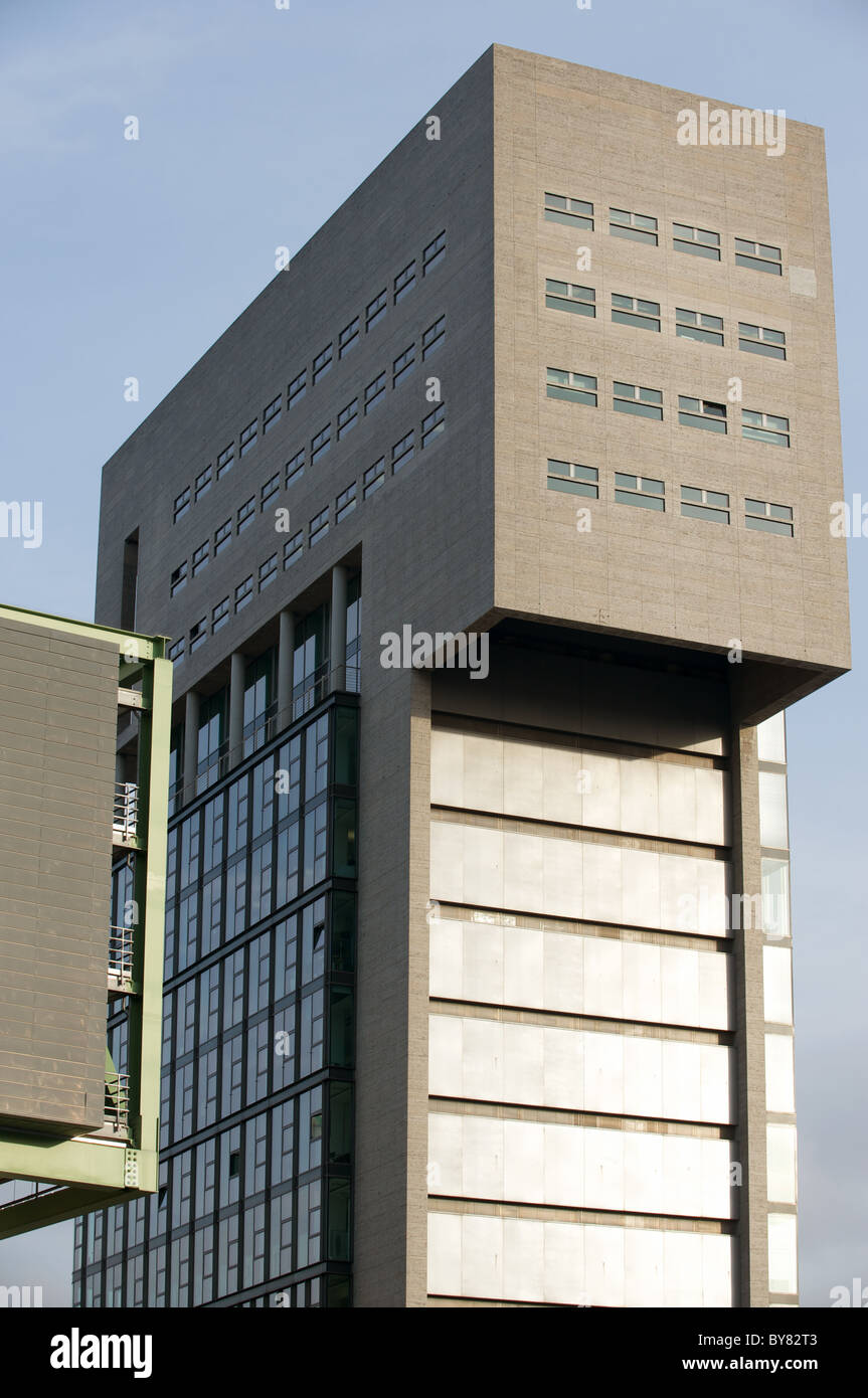 Post-Moderne Bürogebäude, Medienhafen, Düsseldorf, Stockfoto
