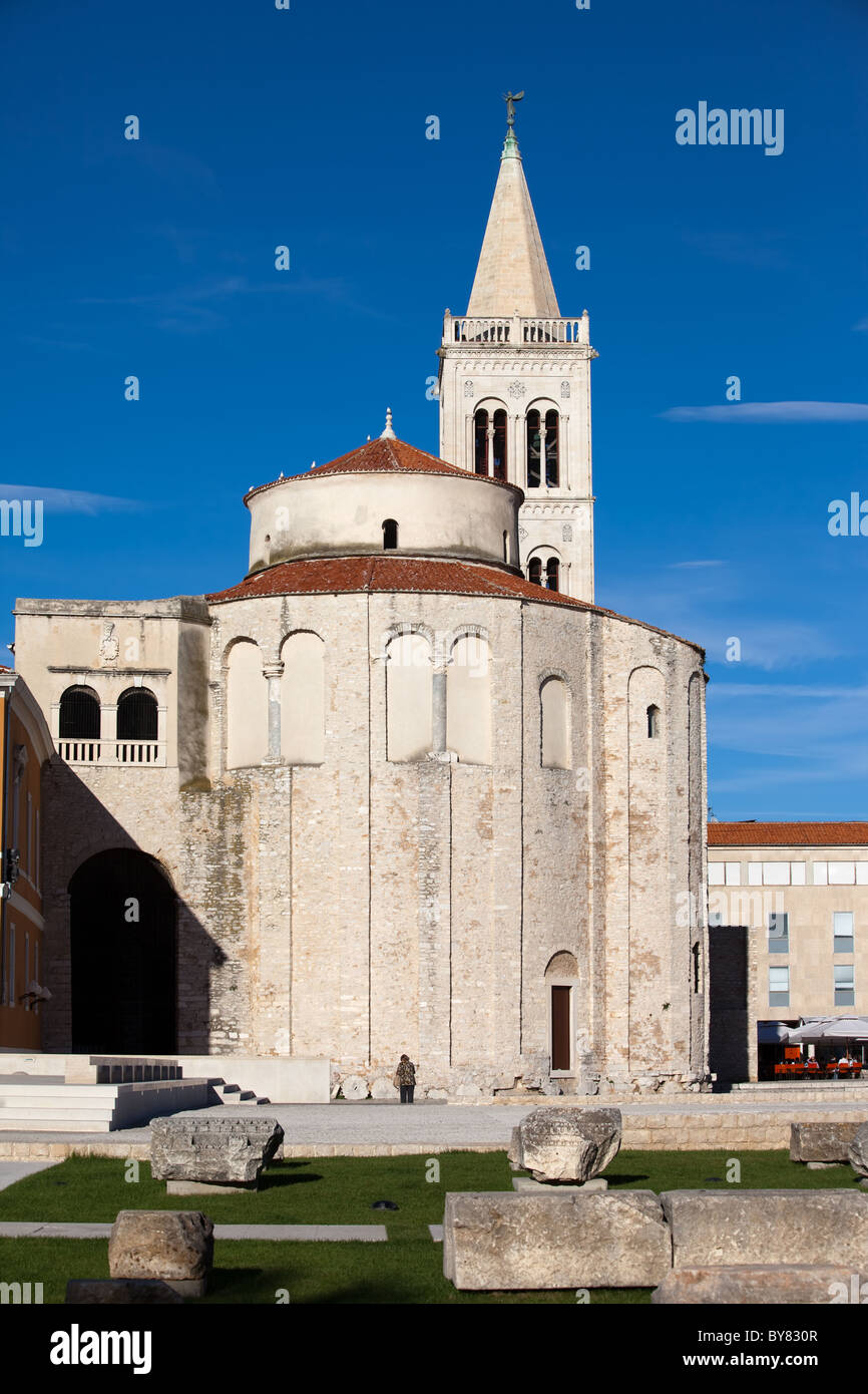 Pre-romanische St. Donatus Kirche in Zadar, Kroatien, gegründet im 9. Jahrhundert als Kirche der Heiligen Dreifaltigkeit Stockfoto