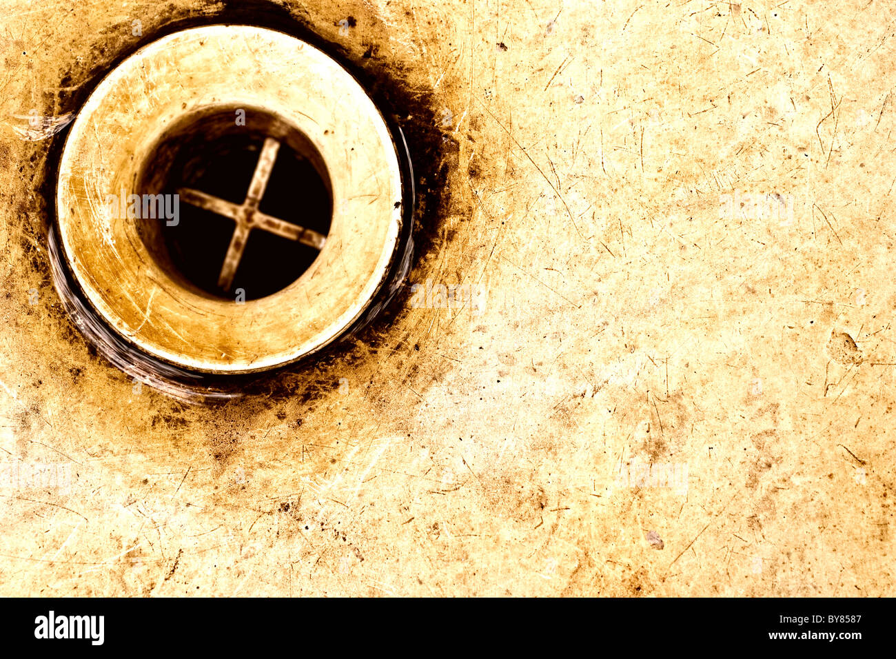 alte rostige Waschbecken Abfluss Stockfoto