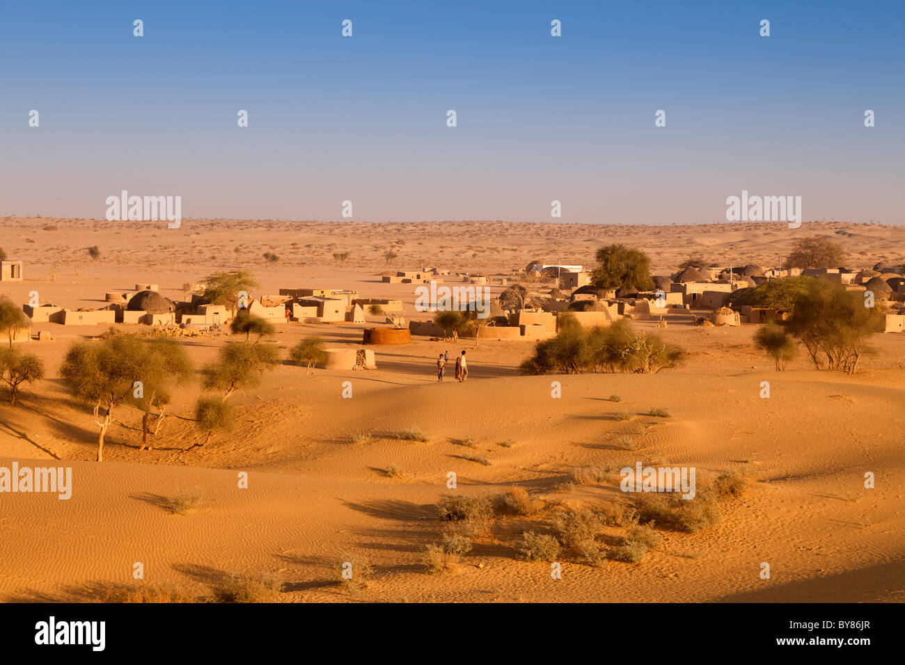 Indien, Rajasthan, Thar-Wüste, traditionelle Wüste Häuser Stockfoto