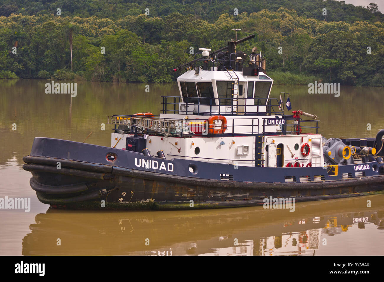 PANAMA - Schlepper auf Panama-Kanal Stockfoto