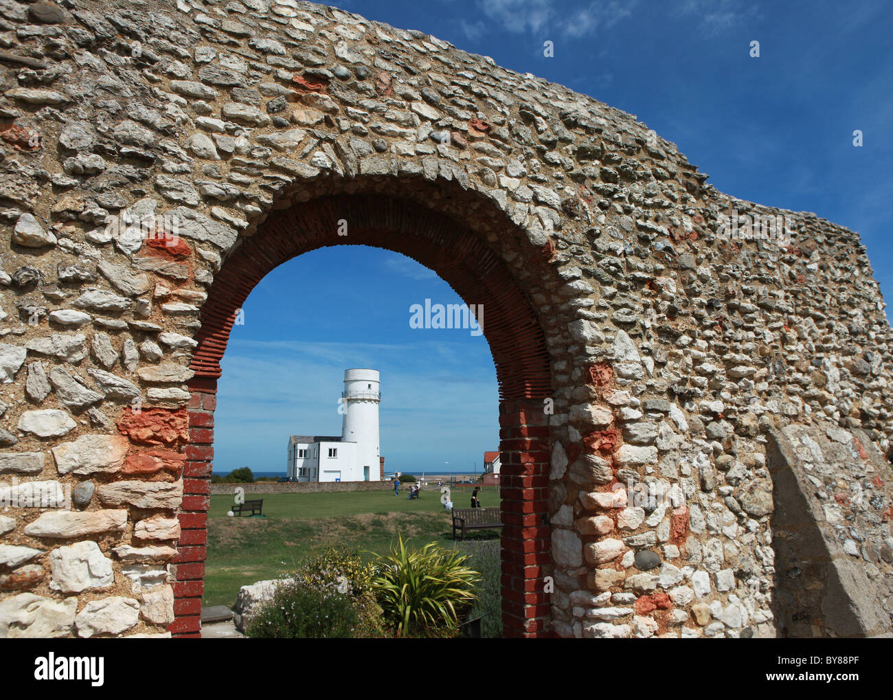 Abgebildet ist das Meer Stadt von Hunstanton in North Norfolk mit dem alten Leuchtturm.  Foto von Fabio De Paola Stockfoto