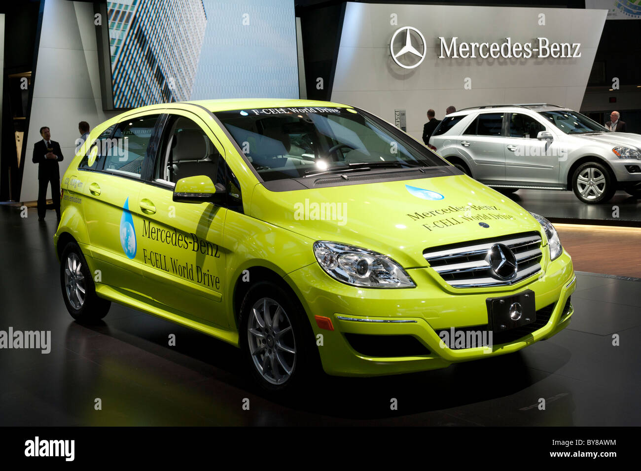 Mercedes Benz B Klasse Stockfotos Und Bilder Kaufen Alamy