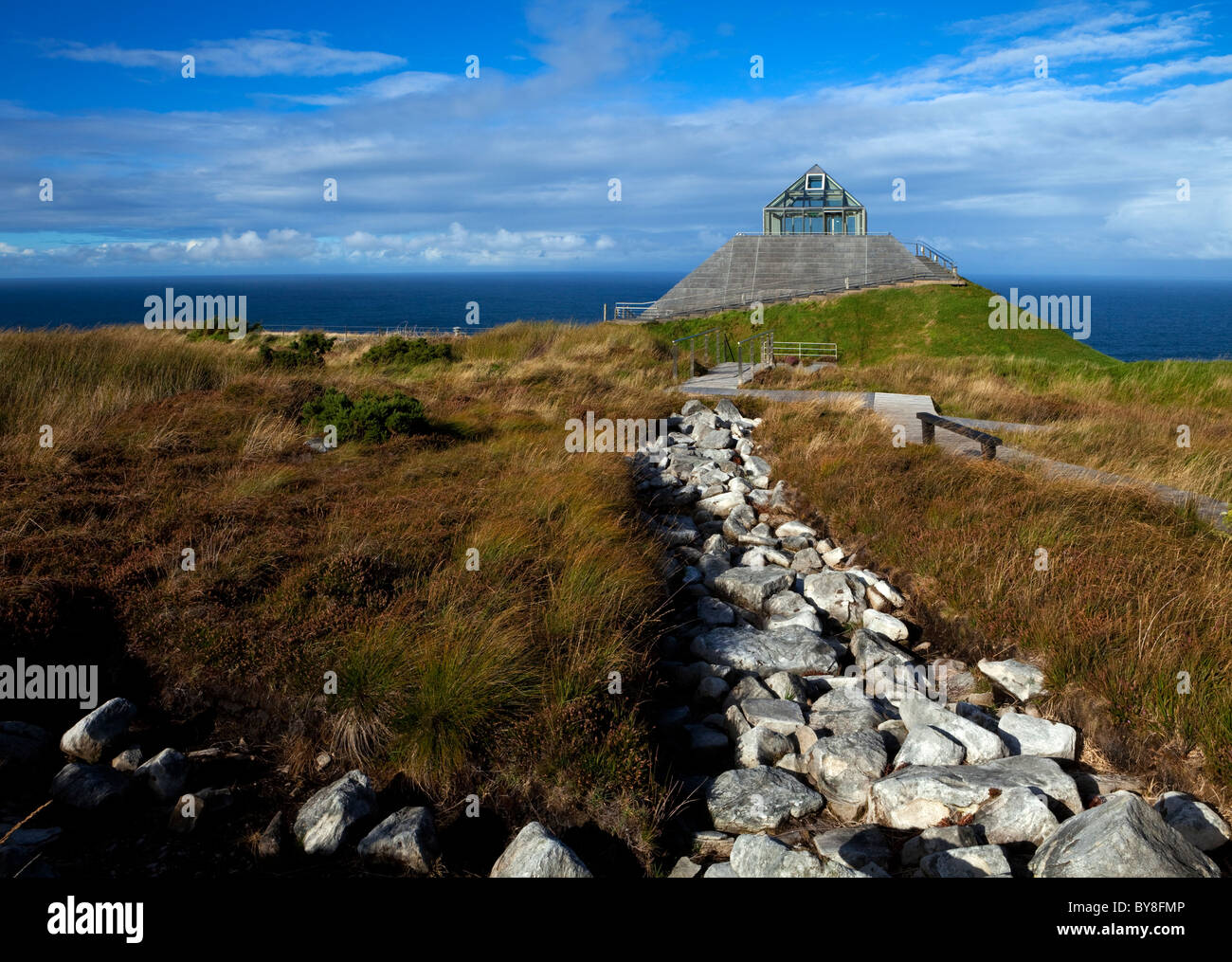 Award Winning Besucherzentrum in den Ceida Fields, eine 5.000 Jahre alte Feld System von Steinmauern, County Mayo, Irland Stockfoto