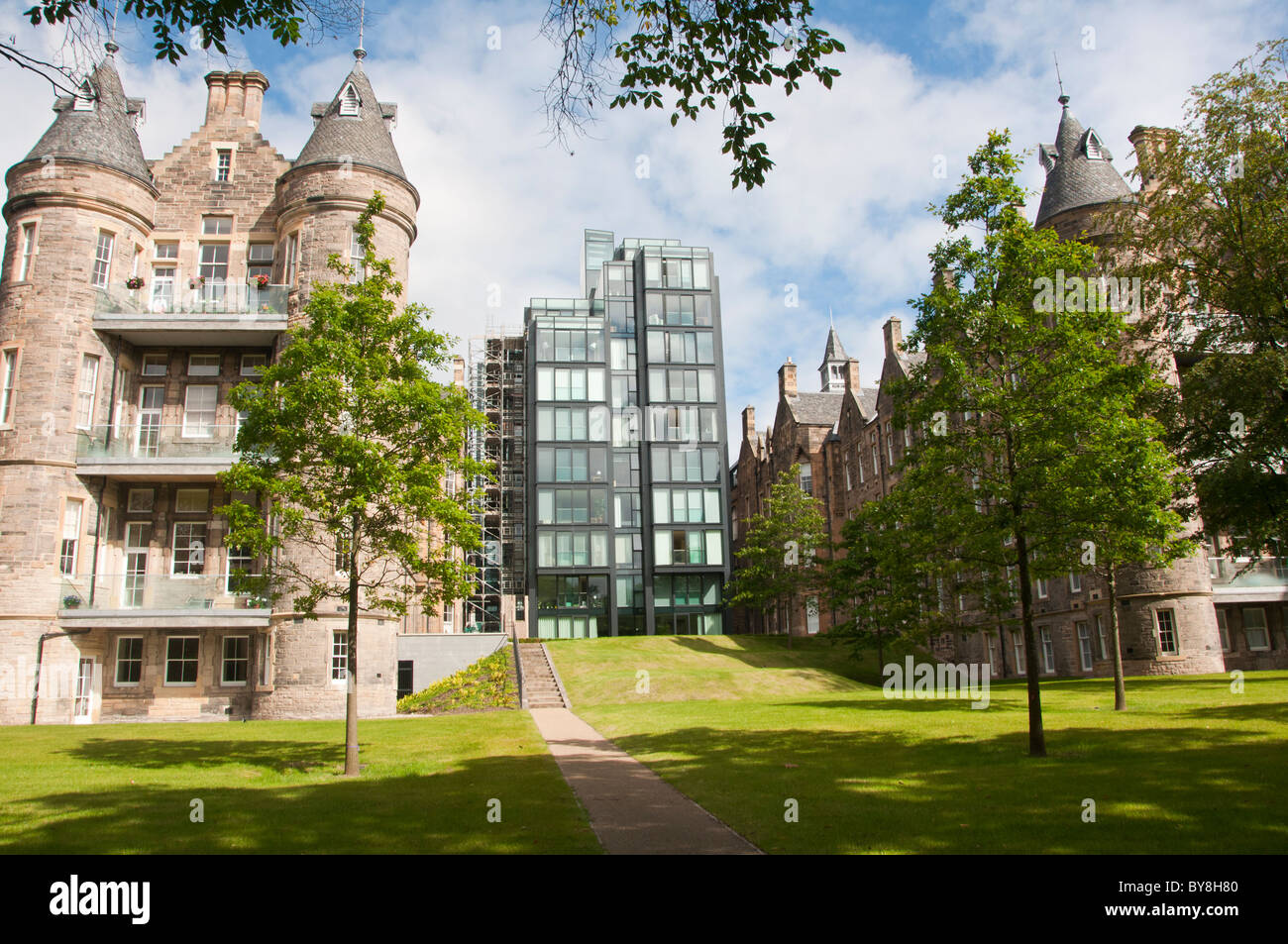 Sanierung des ehemaligen Royal Infirmary als Luxus-Appartements am Viertelmeile in Edinburgh, Schottland Stockfoto