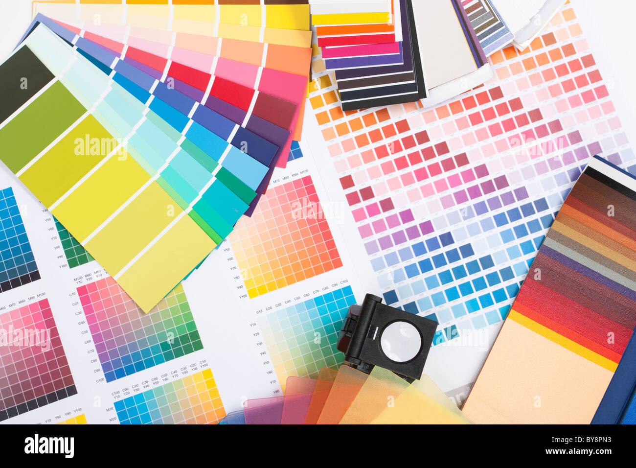 Farbspektrum der Farbfelder wie von einem Grafik-Designer oder Maler verwendet Stockfoto