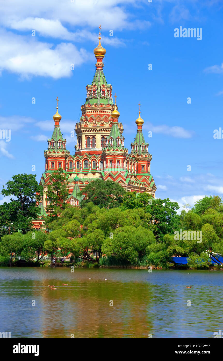 Russland, Peterhof und die Kirche St. Peter und Paul Kirche Stockfoto