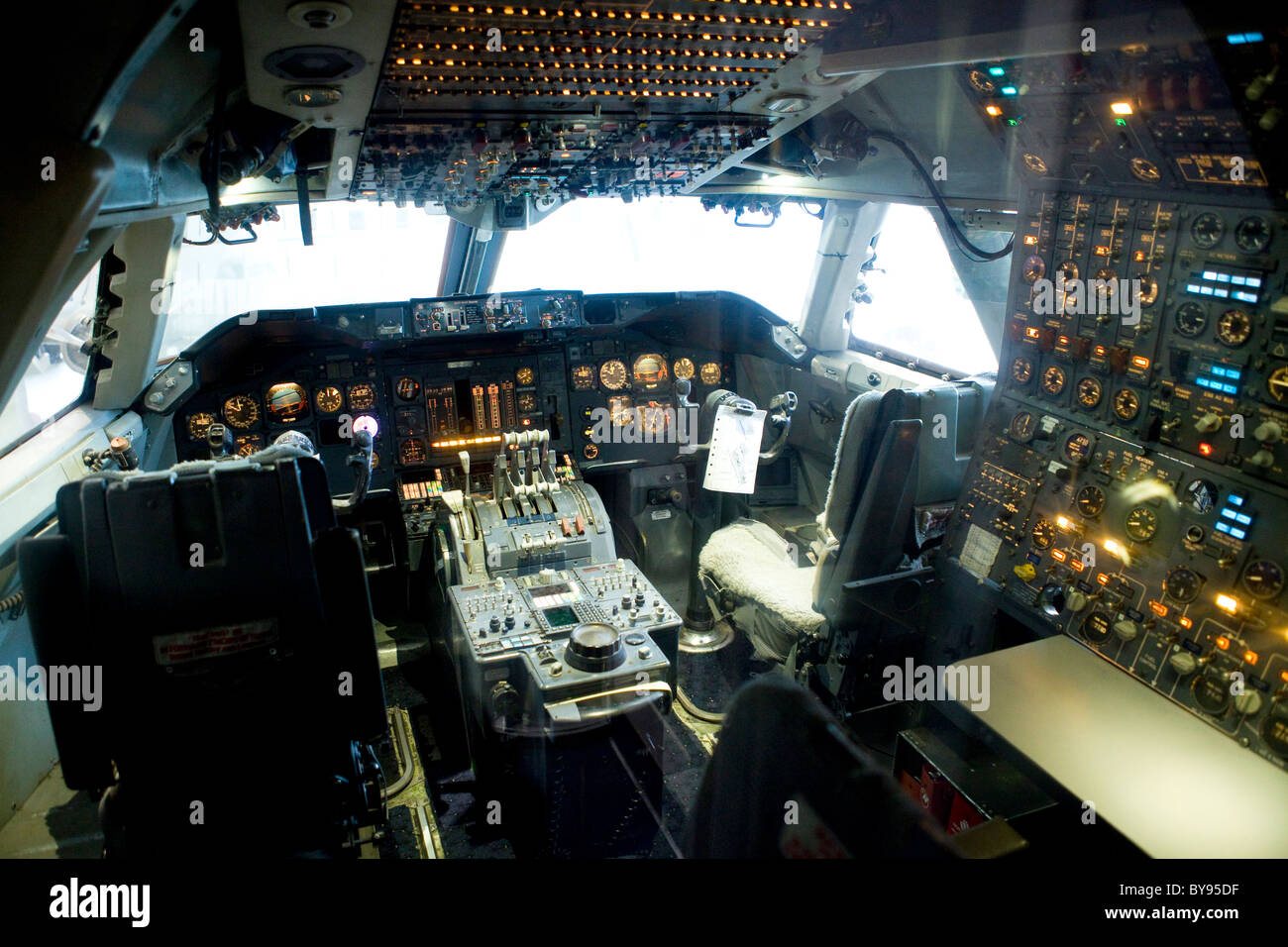 Cockpit-Ansicht von Boeing 747 Jumbo jet Stockfoto