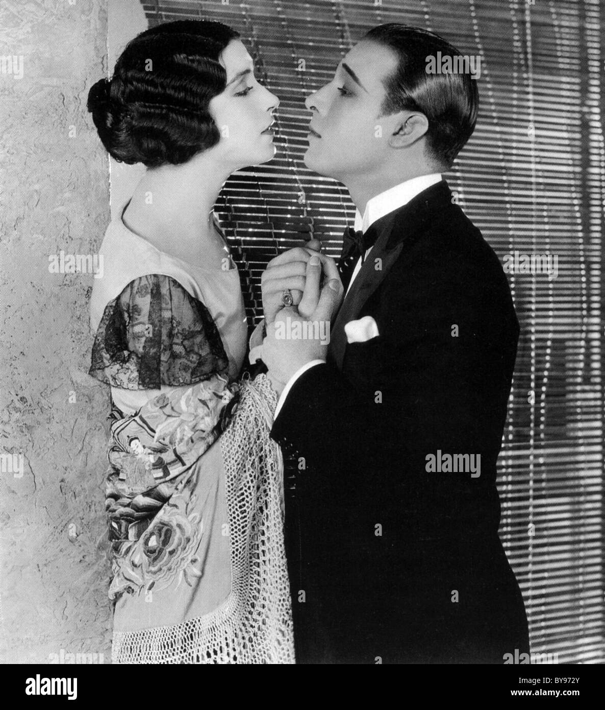 Ein SAINTED DEVIL 1924 Stummfilm mit Rudolph Valentino und Nita Naldi Stockfoto