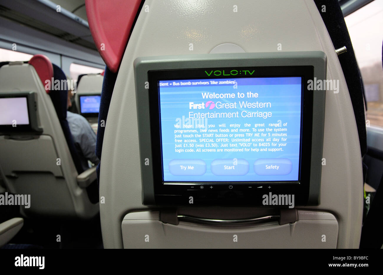 Ersten Great Western Unterhaltung Eisenbahn Wagen Rückenlehne Videobildschirm für das Ansehen von Unterhaltungsprogrammen und News Berichte Stockfoto
