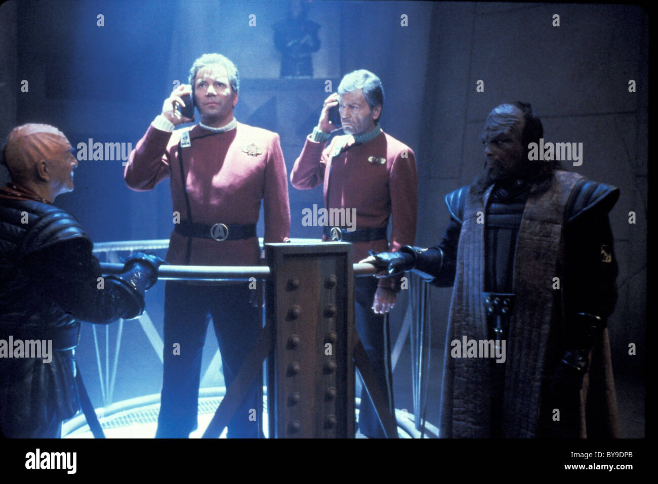 Star Trek VI Das unentdeckte Land Jahr: 1991 USA William Shatner, DeForest Kelley Regie: Nicholas Meyer Stockfoto