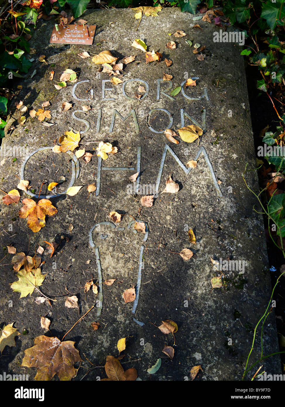 Grab von Georg Simon Ohm, 1789-1854, Physiker, südlichen Friedhof München, Upper Bavaria, Bavaria, Germany, Europe Stockfoto