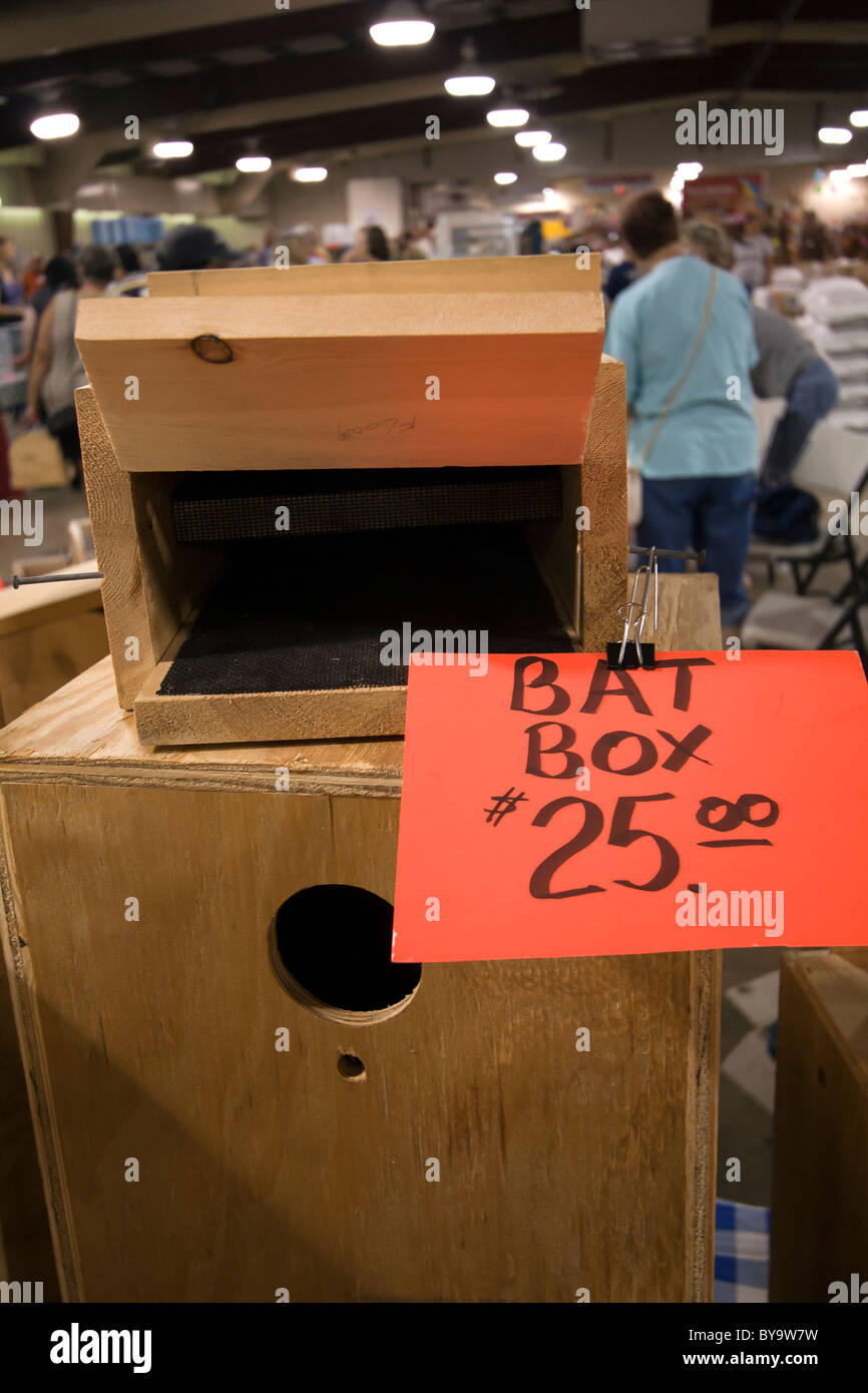 Artikel zum Verkauf auf einem Vogel-Expo. Stockfoto