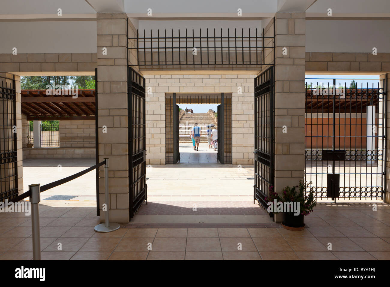 Eingang zur Ausgrabungsstätte in Paphos, UNESCO-Weltkulturerbe, Kato Paphos Resort, Paphos, Südzypern Stockfoto