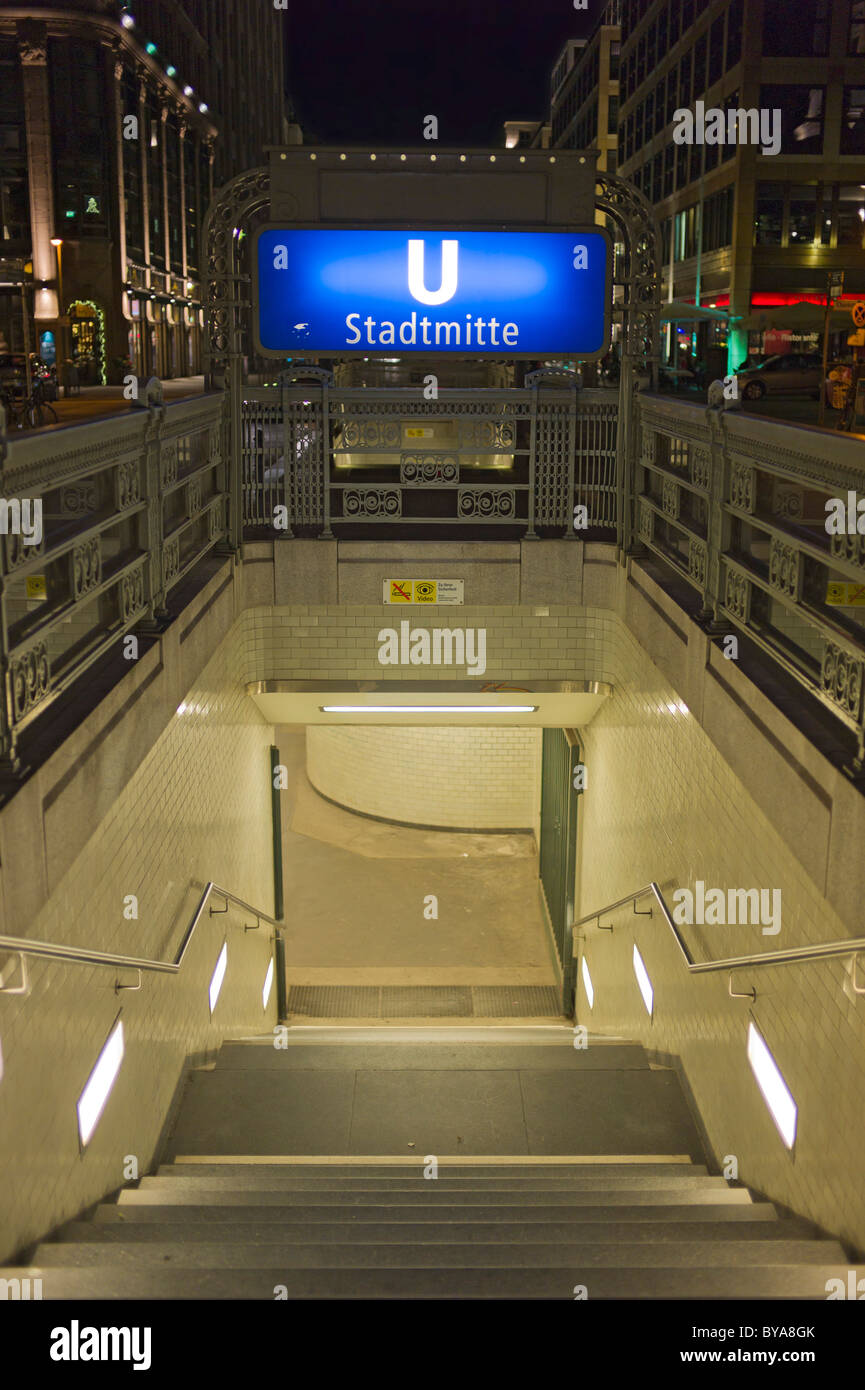 U-Bahn Station Stadtmitte, u-Bahnstation, Berlin, Deutschland, Europa Stockfoto