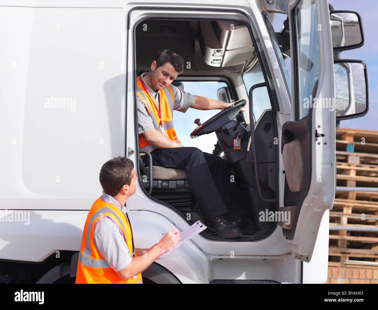 Lkw fahrer Stockfotos und -bilder Kaufen - Alamy