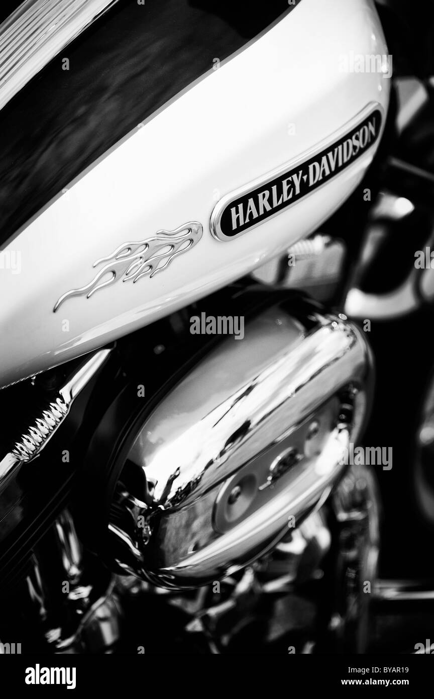 Harley Davidson Motorrad Trike mit verchromten Sportster-Motor. Monochrom Stockfoto