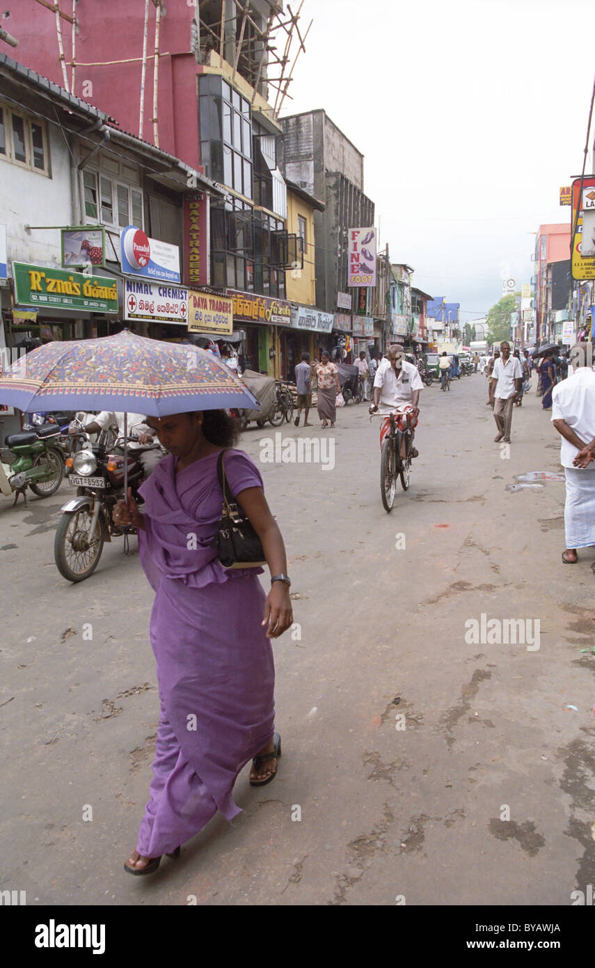 Lokalen Fußgänger in Galle, Sri Lanka, Asien Stockfoto