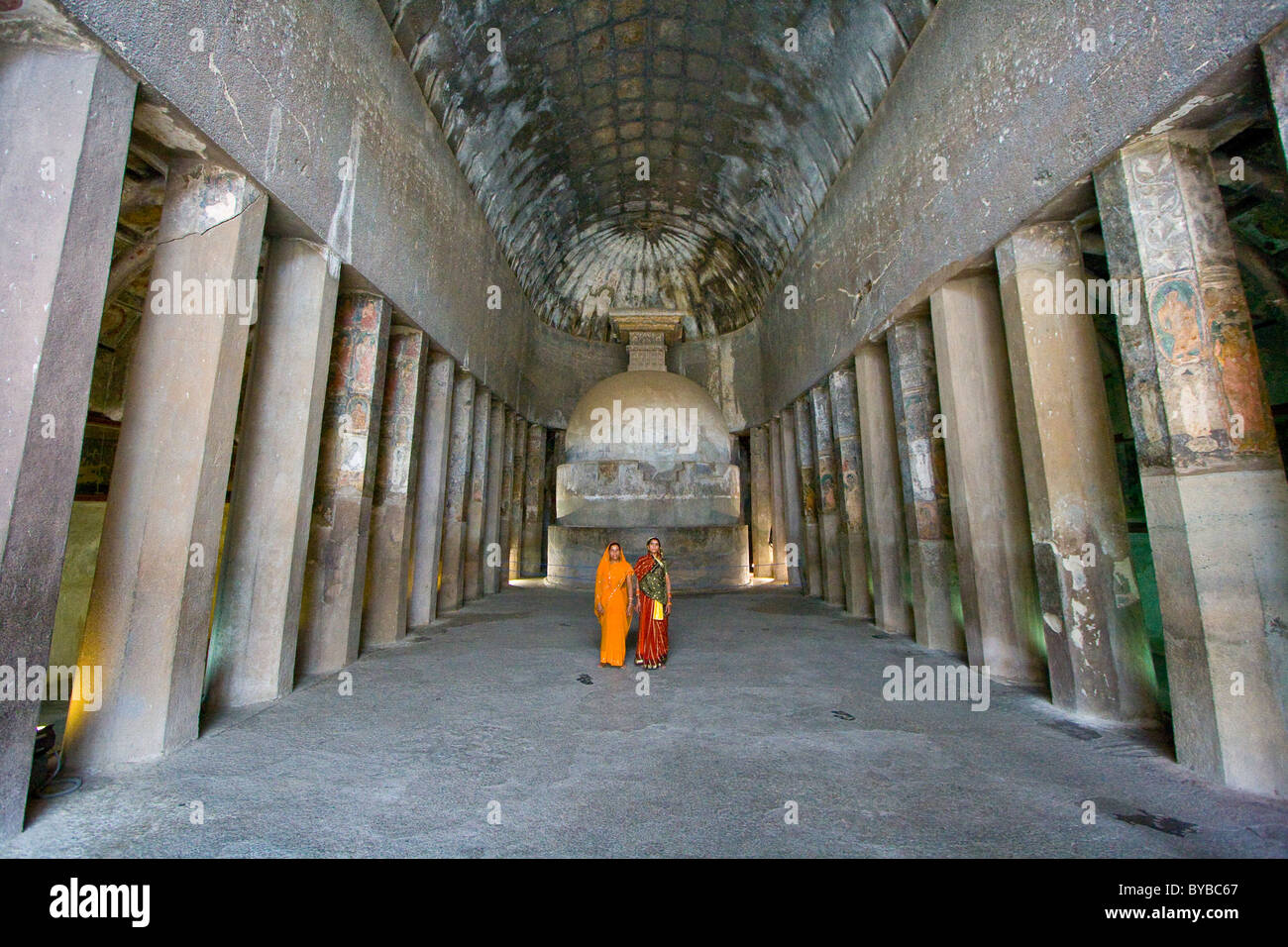 Höhle Nr. 9 in Ajanta buddhistischen Höhlen in Indien Stockfoto