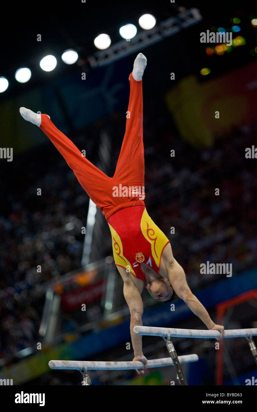 Yang Wei in die Männer-Team-Wettbewerb bei den Olympischen Sommerspielen 2008, Peking, China Stockfoto
