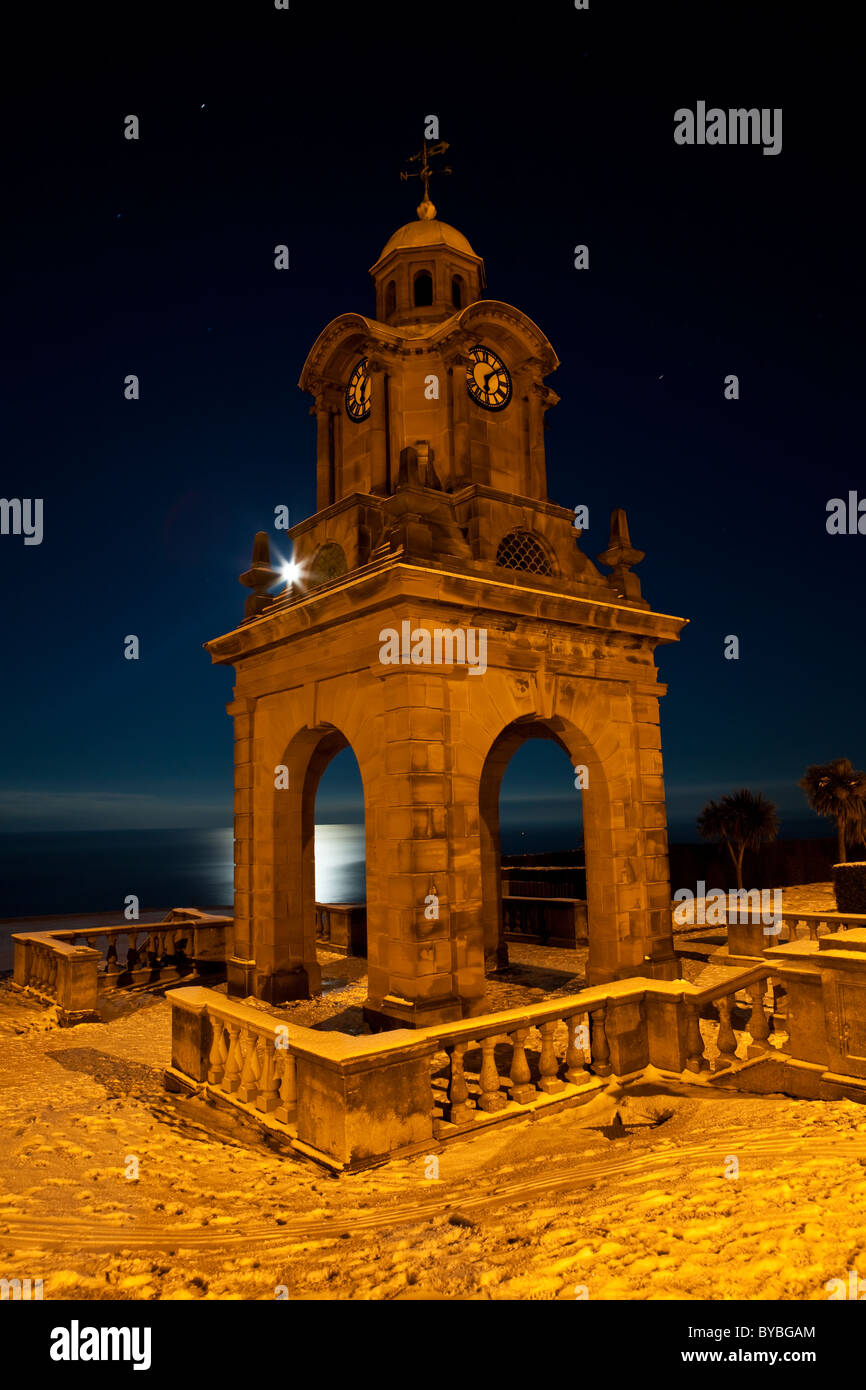 Scarborough Clock Tower bei Nacht Stockfoto