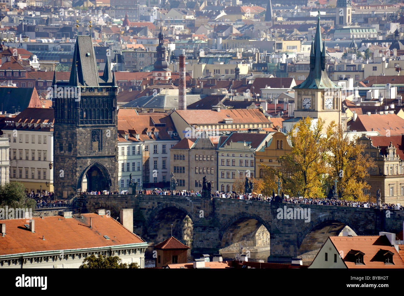 Altstädter Brückenturm, Karlsbrücke, Prag, Böhmen, Tschechische Republik, Europa Stockfoto