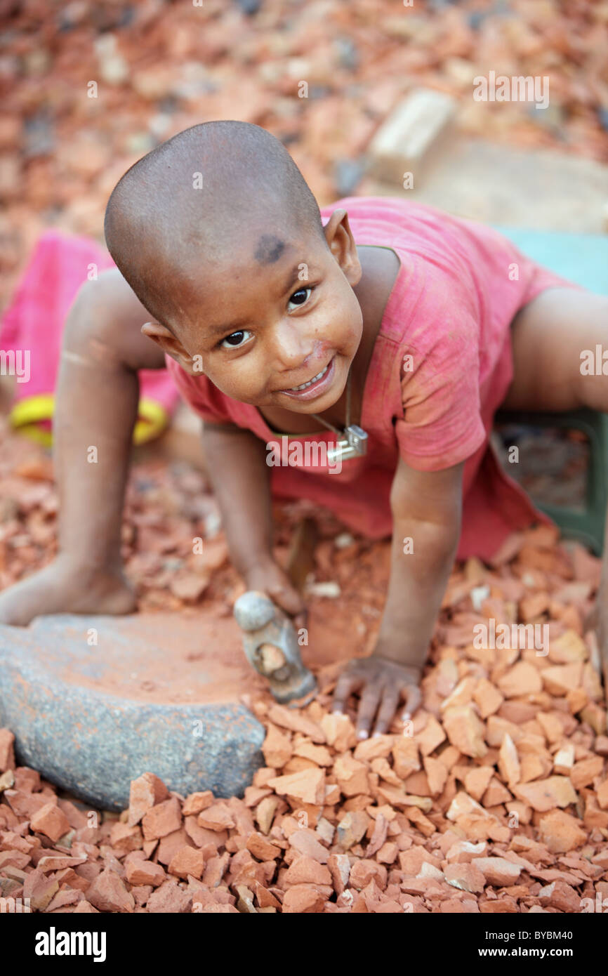 Kinderarbeit in südlichen Bangladesch Stockfoto