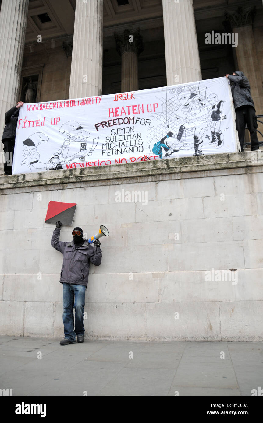 Anti-kapitalistischen Frieden Demonstranten London Stockfoto