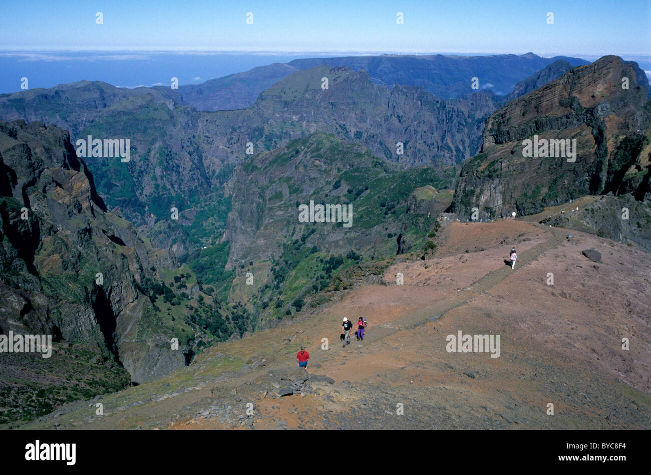 Berge von Madeira das Innere vom Pico Do Arieiro gesehen, die Insel der dritten höchsten Berg Stockfoto