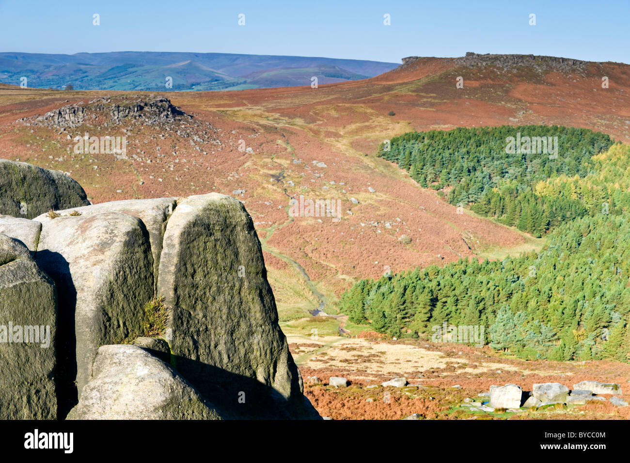 Carl Walk Burgstätte von Schauspielerfamilie Felsen, Burbage Moor, in der Nähe von Hathersage, Peak District National Park, Derbyshire, England, Vereinigtes Königreich Stockfoto