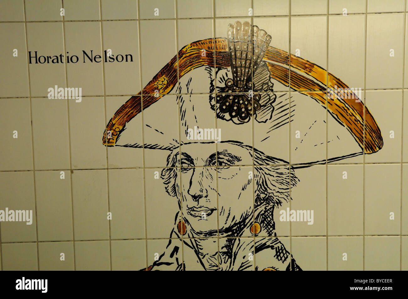 Horatio Nelson Kunstwerk in der Charing Cross, Trafalgar Square u-Bahn, London, England, UK Stockfoto