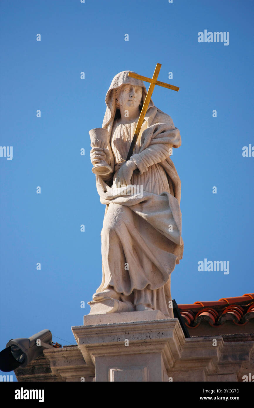 Skulptur auf dem Dach des Dom Dubrovnik, Kroatien Stockfoto