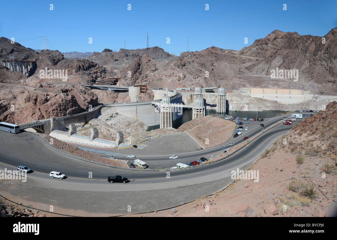 Hoover-Damm eine konkrete Bogen-Staumauer im Black Canyon des Colorado River zwischen den US-Bundesstaaten Arizona und Nevada Stockfoto