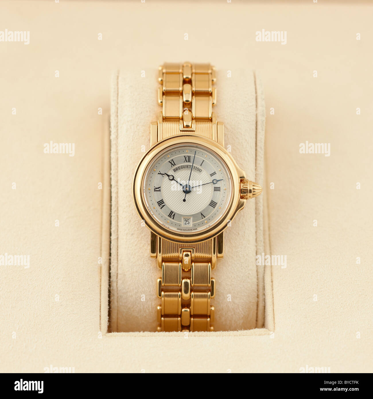 Breguet Marine Damen automatische Wicklung Gelb Gold 26 mm Armbanduhr mit Armband. Modell Ref. 8400 BA-12-A 40. Stockfoto