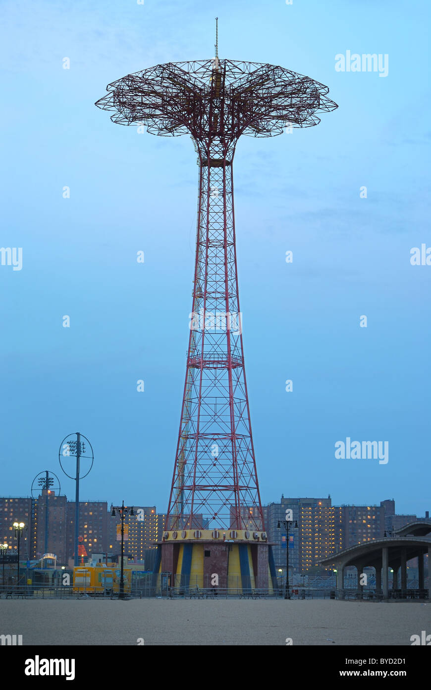 Der Parachute Jump, eine Landmarke Coney Island in New York City. Stockfoto